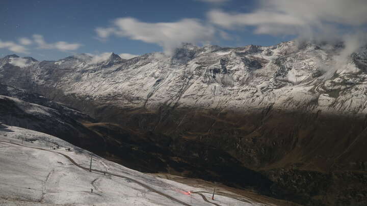 Obergurgl Festkogel snow cam captured at 24 September 2026 at 11:13 pm GMT+2