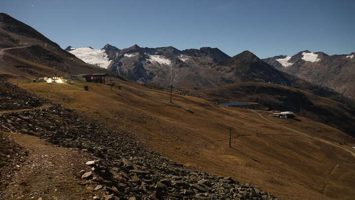 Obergurgl Festkogel snow cam captured at 25 September 2026 at 11:45 pm GMT+2