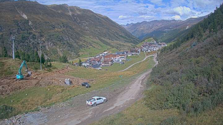 Obergurgl Gaisberg snow cam captured at 16 September 2026 at 10:24 pm GMT+2