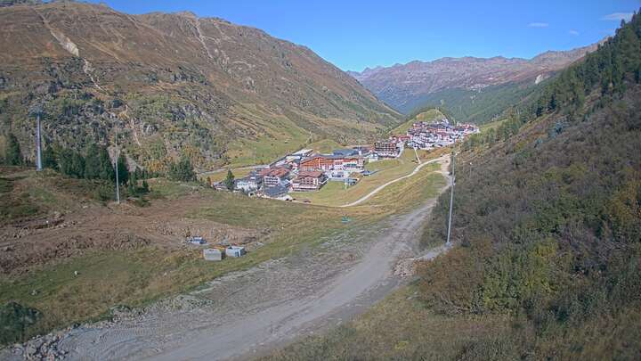 Obergurgl Gaisberg snow cam captured at 26 September 2026 at 10:26 pm GMT+2