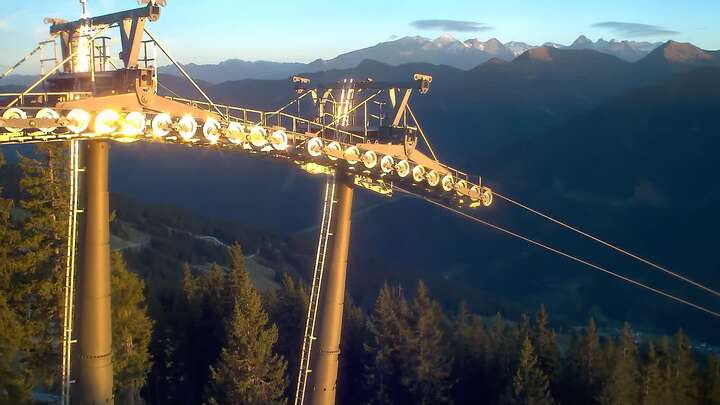 Saalbach Kohlmaiskopf snow cam captured at 23 September 2026 at 7:14 pm GMT+2