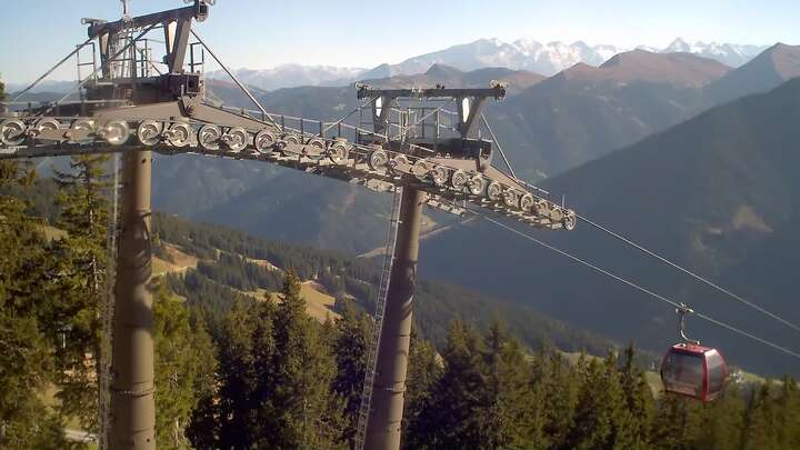 Saalbach Kohlmaiskopf snow cam captured at 28 September 2026 at 7:54 pm GMT+2