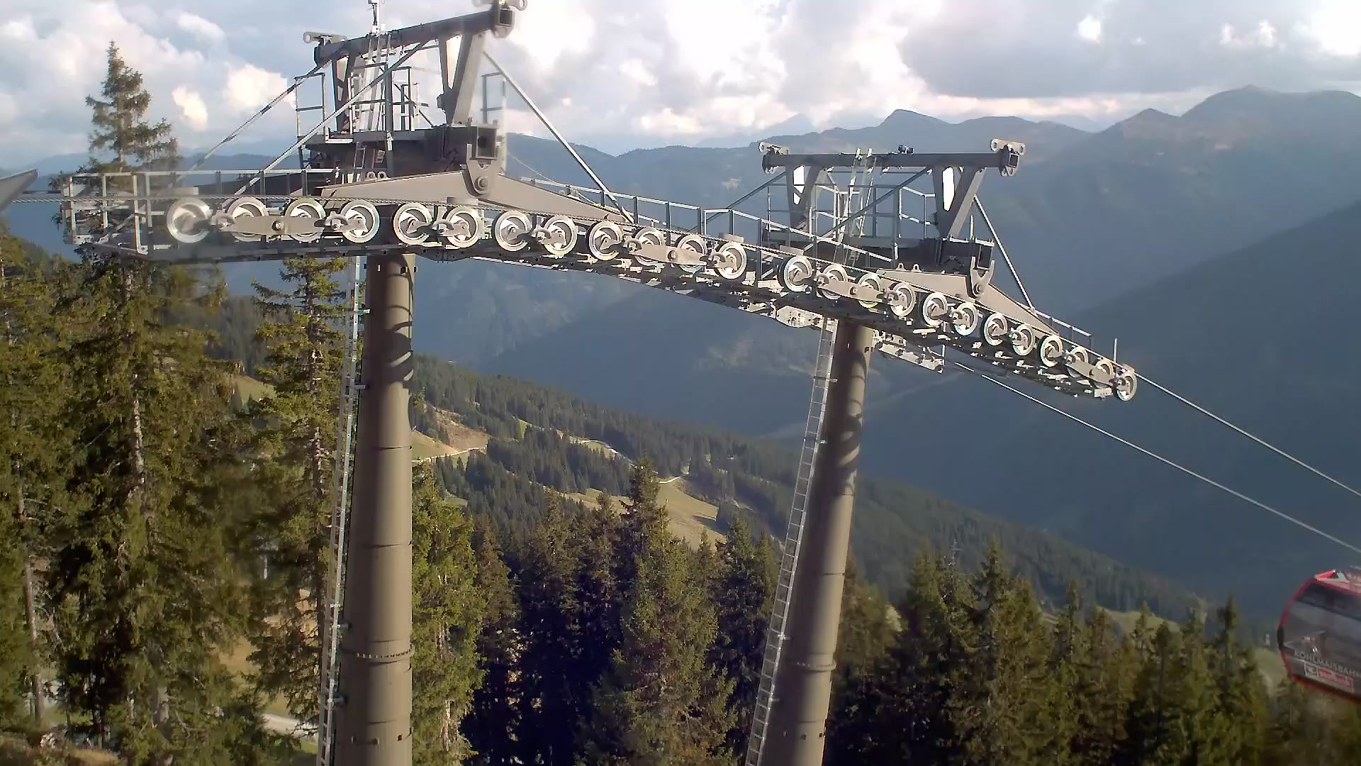 Saalbach Kohlmaiskopf snow cam captured at 5 October 2026 at 9:17 pm GMT+2