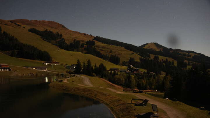Saalbach Hochalm Mid Station snow cam captured at 28 September 2026 at 11:53 pm GMT+2