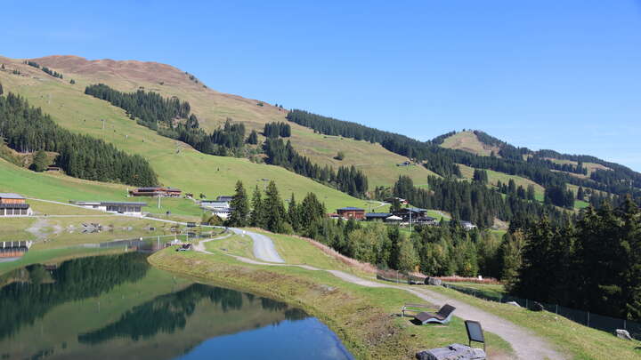 Saalbach Hochalm Mid Station snow cam captured at 29 September 2026 at 12:34 pm GMT+2