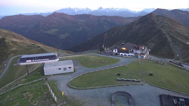 Saalbach Schattberg-West snow cam captured at 19 September 2026 at 7:39 pm GMT+2
