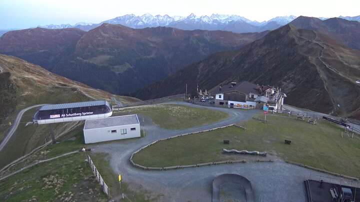 Saalbach Schattberg-West snow cam captured at 28 September 2026 at 7:05 pm GMT+2