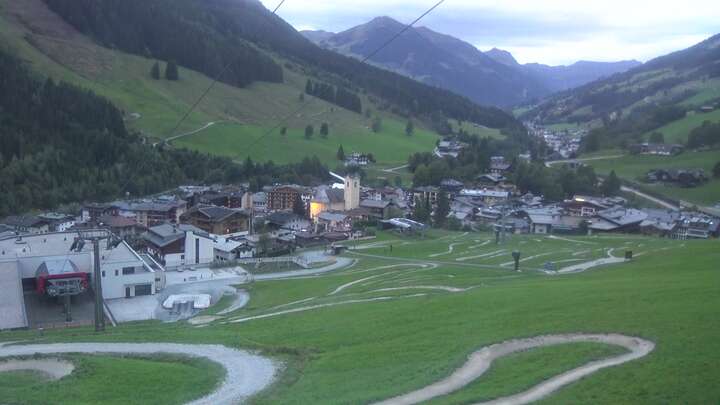 Saalbach Kohlmais Tal snow cam captured at 13 September 2026 at 7:31 pm GMT+2