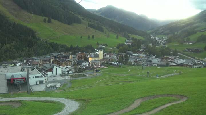 Saalbach Kohlmais Tal snow cam captured at 14 September 2026 at 7:30 pm GMT+2