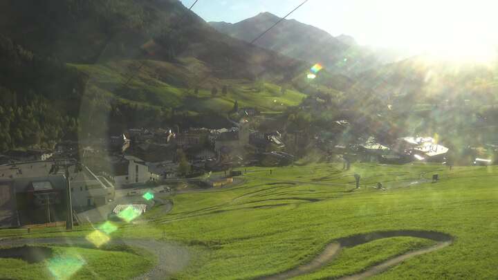 Saalbach Kohlmais Tal snow cam captured at 15 September 2026 at 6:09 pm GMT+2