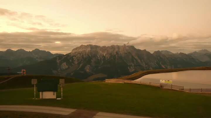 Saalbach Wildenkarkogel snow cam captured at 14 September 2026 at 8:18 pm GMT+2