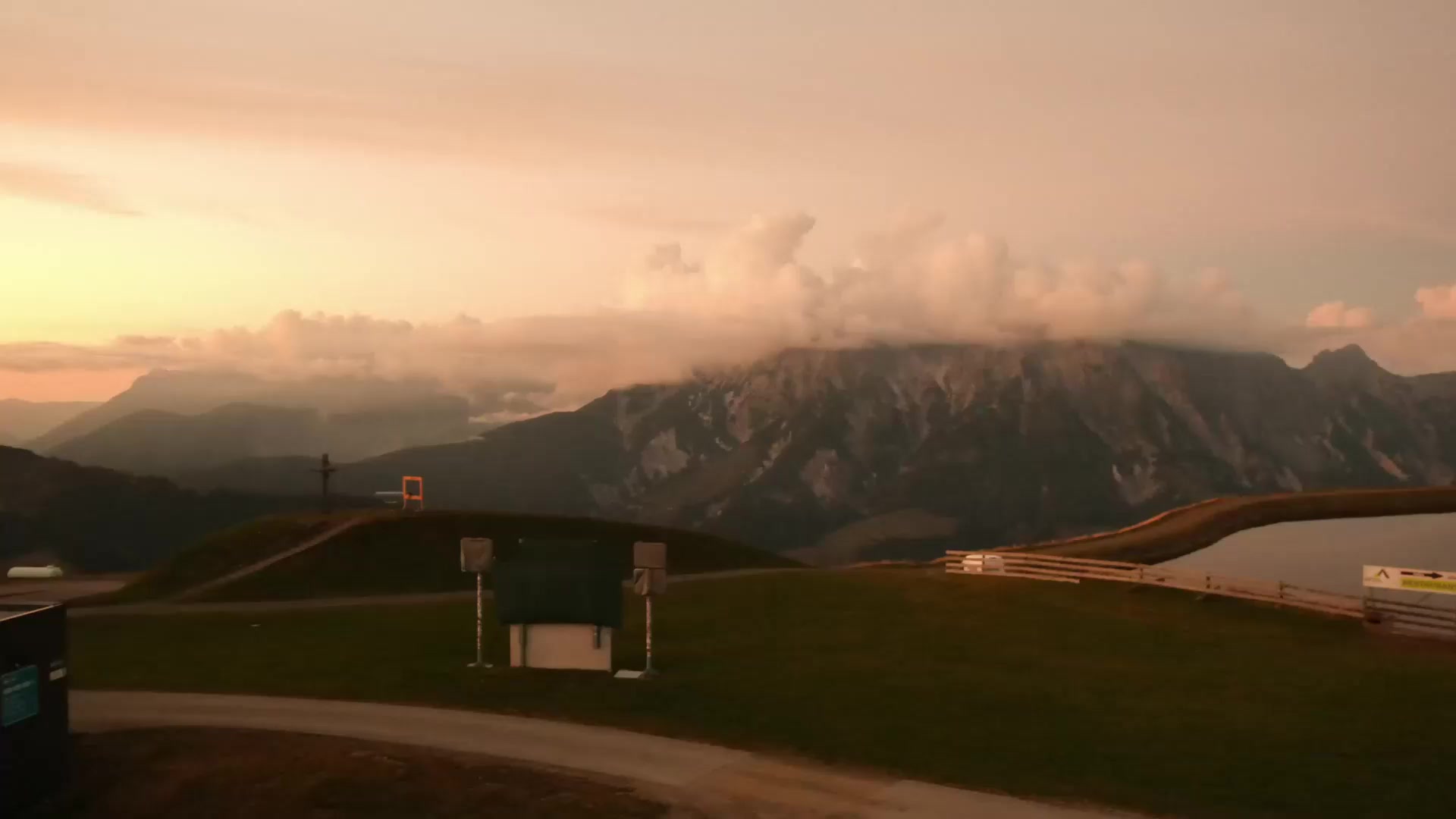 Saalbach Wildenkarkogel snow cam captured at 5 October 2026 at 7:39 pm GMT+2