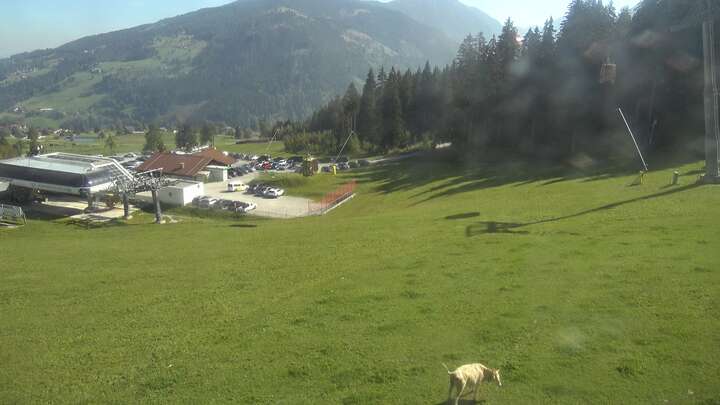 Schladming Hochwurzen Base Station snow cam captured at 29 September 2026 at 12:34 pm GMT+2