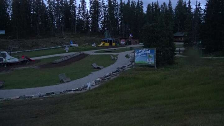 Schladming Hopsi Express Base Station snow cam captured at 13 September 2026 at 7:47 pm GMT+2
