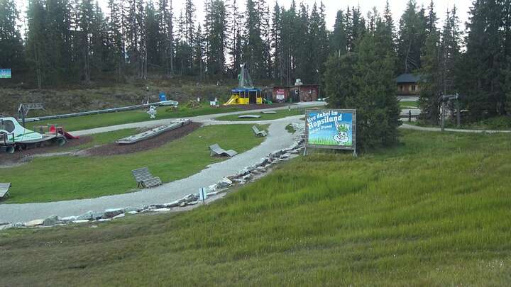 Schladming Hopsi Express Base Station snow cam captured at 14 September 2026 at 7:30 pm GMT+2