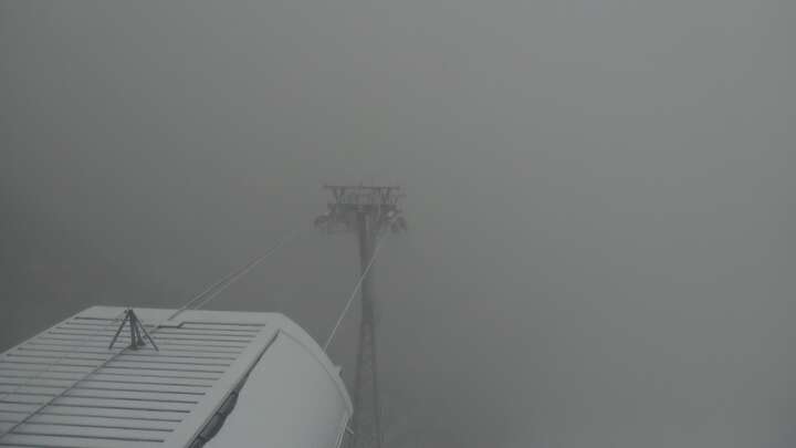Sölden Schwarze Schneid Mid Station snow cam captured at 17 September 2026 at 10:14 pm GMT+2