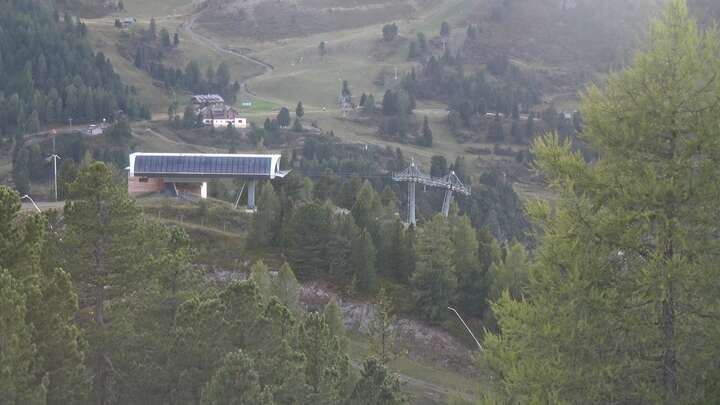 Turracherhöhe Turrachbahn Upper Station snow cam captured at 14 September 2026 at 7:32 pm GMT+2