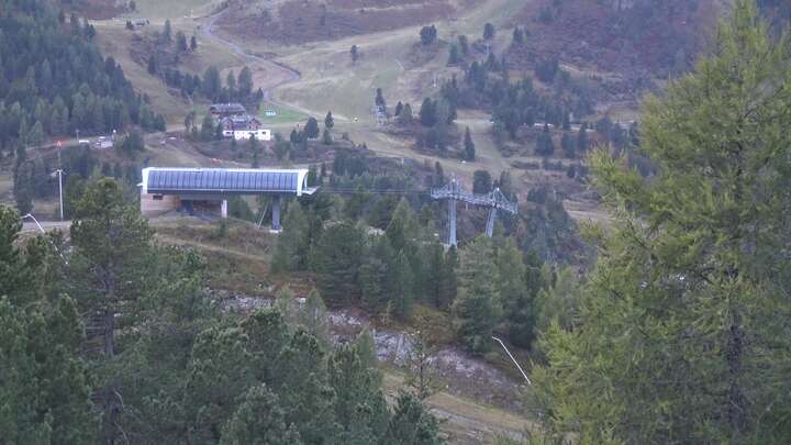 Turracherhöhe Turrachbahn Upper Station snow cam captured at 24 September 2026 at 6:58 pm GMT+2