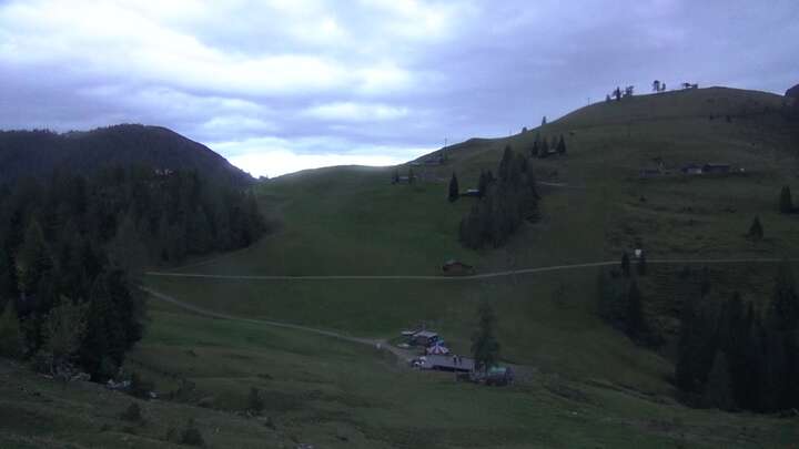Werfenweng Schnapfenriedl snow cam captured at 13 September 2026 at 7:30 pm GMT+2