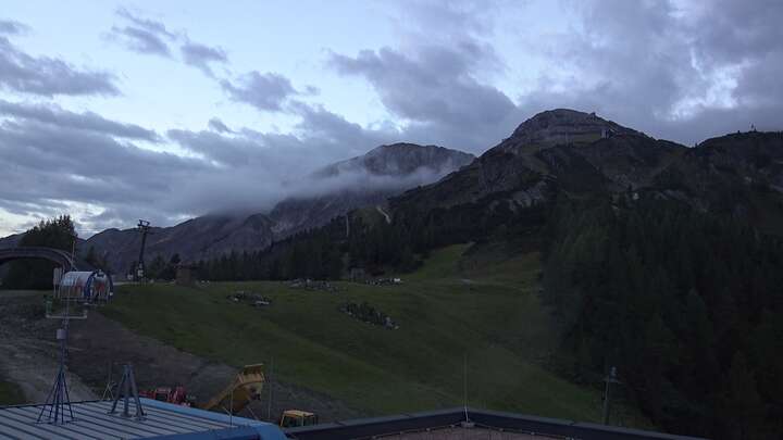 Zauchensee Gamskogelhütte snow cam captured at 16 September 2026 at 7:32 pm GMT+2