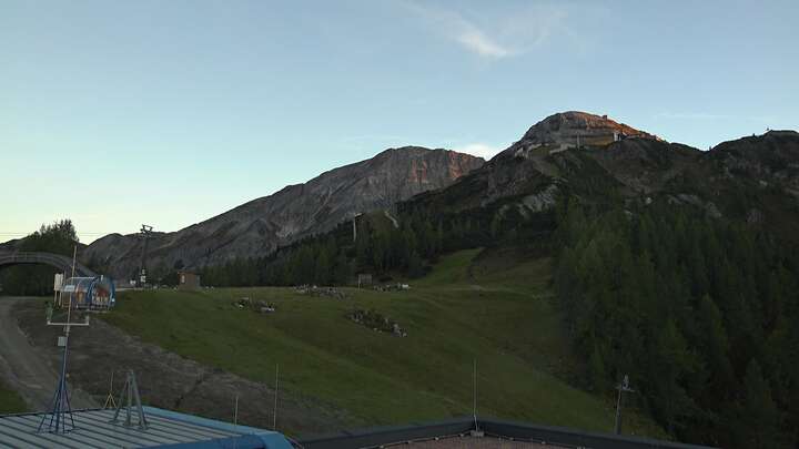 Zauchensee Gamskogelhütte snow cam captured at 27 September 2026 at 7:02 pm GMT+2