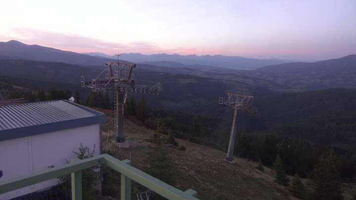 Bad St. Leonhard (Klippitztörl) Bärenwaldlift Upper Station snow cam captured at 23 September 2026 at 7:24 pm GMT+2