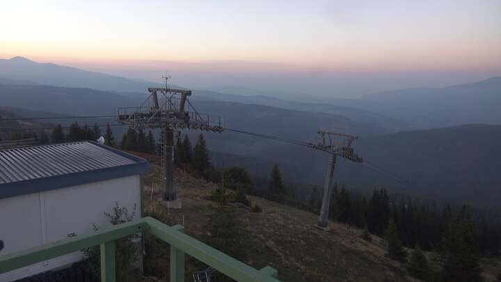 Bad St. Leonhard (Klippitztörl) Bärenwaldlift Upper Station snow cam captured at 28 September 2026 at 7:02 pm GMT+2