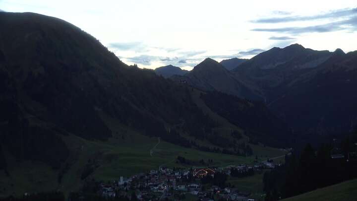 Berwang Sonnalmbahn Upper Station snow cam captured at 20 September 2026 at 7:35 pm GMT+2
