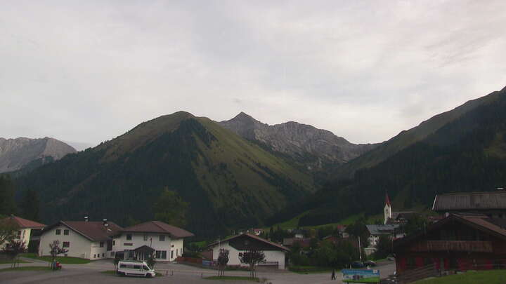 Berwang Egghof Sunjet snow cam captured at 13 September 2026 at 5:49 pm GMT+2