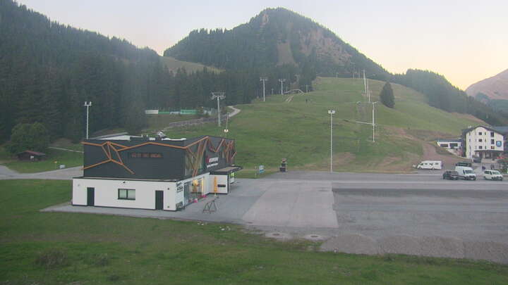 Berwang Egghof Sunjet snow cam captured at 26 September 2026 at 7:12 pm GMT+2