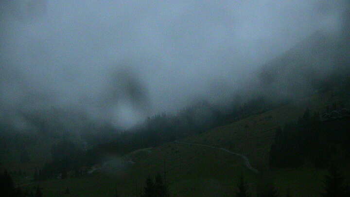 Berwang Thanellerbahn snow cam captured at 16 September 2026 at 7:46 pm GMT+2
