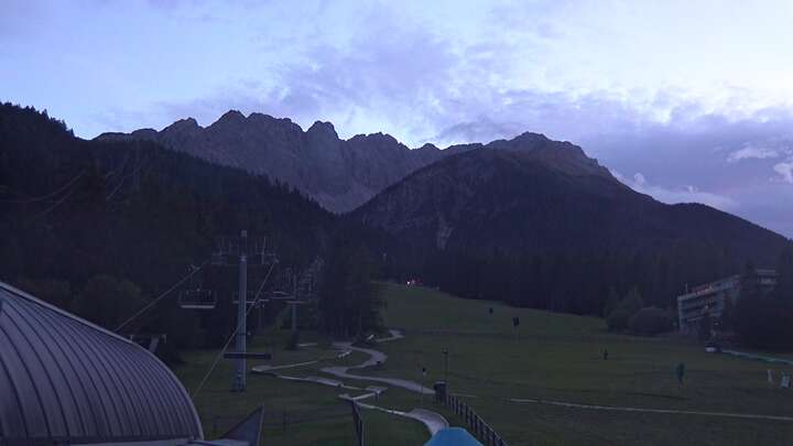 Biberwier (Marienberg) Base Station Marienberg snow cam captured at 20 September 2026 at 7:35 pm GMT+2