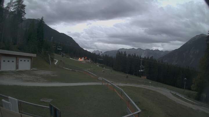 Biberwier (Marienberg) Mid Station Biberwier snow cam captured at 13 September 2026 at 7:57 pm GMT+2
