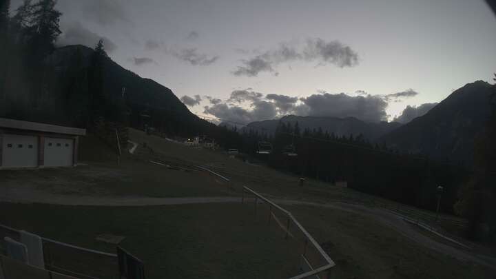 Biberwier (Marienberg) Mid Station Biberwier snow cam captured at 14 September 2026 at 7:56 pm GMT+2
