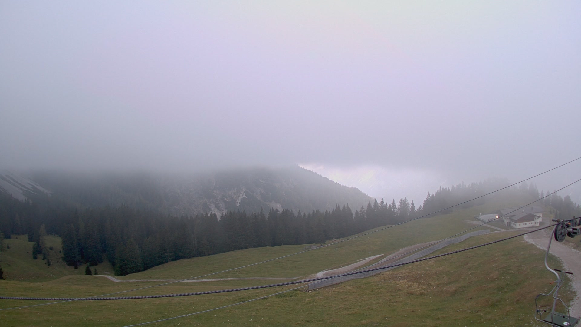 Biberwier (Marienberg) DSB Berg Biberwier snow cam captured at 3 October 2026 at 7:13 pm GMT+2