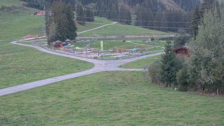 Brixen im Thale (SkiWelt) Filzalmsee snow cam captured at 18 September 2026 at 7:30 pm GMT+2