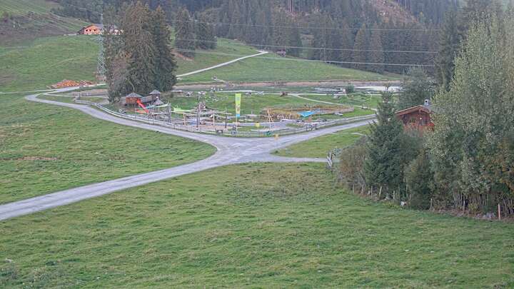 Brixen im Thale (SkiWelt) Filzalmsee snow cam captured at 27 September 2026 at 7:00 pm GMT+2