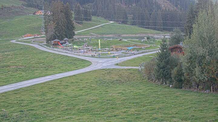 Brixen im Thale (SkiWelt) Filzalmsee snow cam captured at 28 September 2026 at 7:02 pm GMT+2