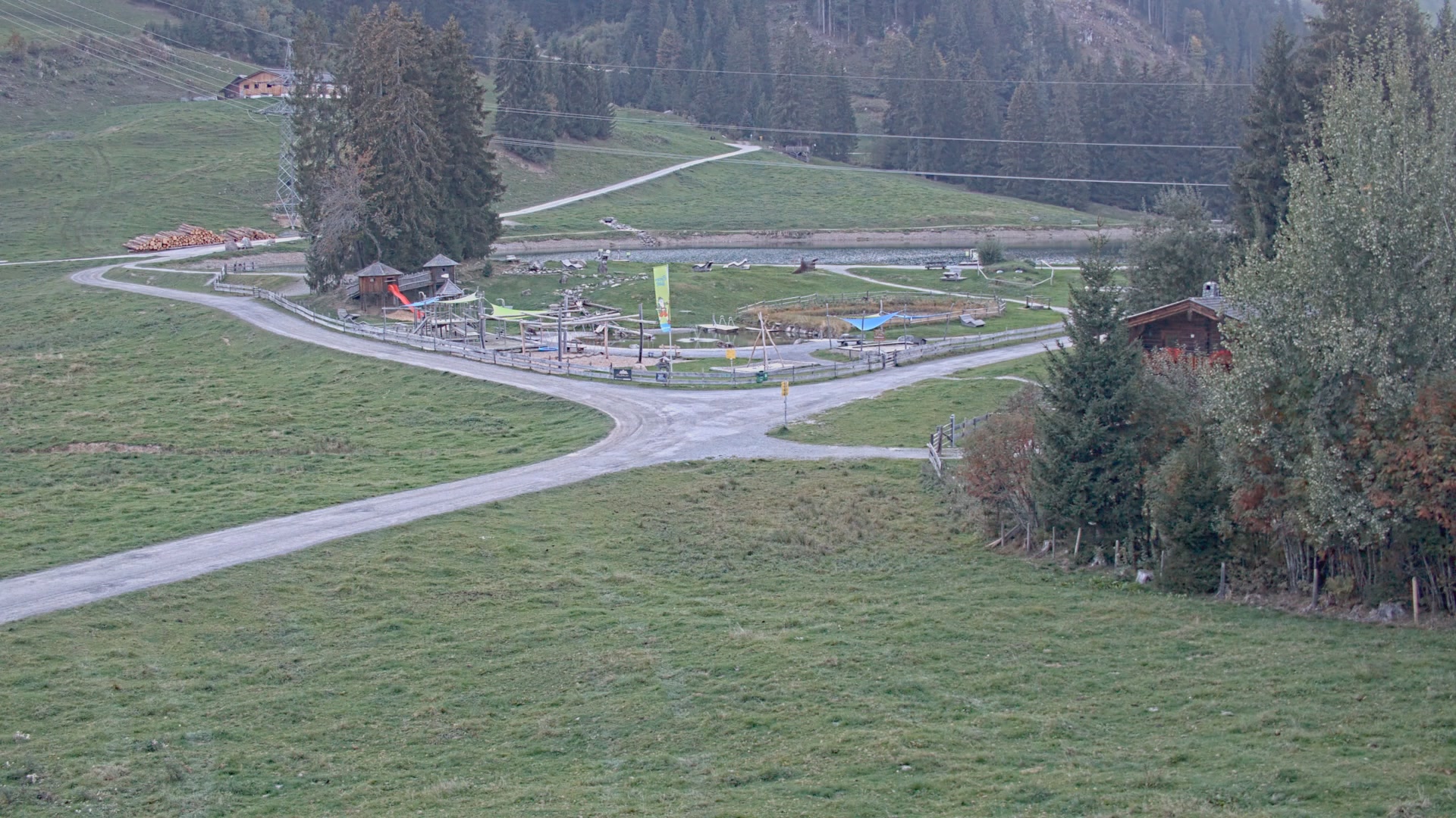 Brixen im Thale (SkiWelt) Filzalmsee snow cam captured at 4 October 2026 at 7:14 pm GMT+2