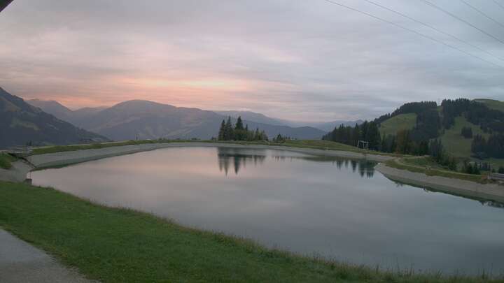 Brixen im Thale (SkiWelt) Brantlalmsee snow cam captured at 18 September 2026 at 7:30 pm GMT+2