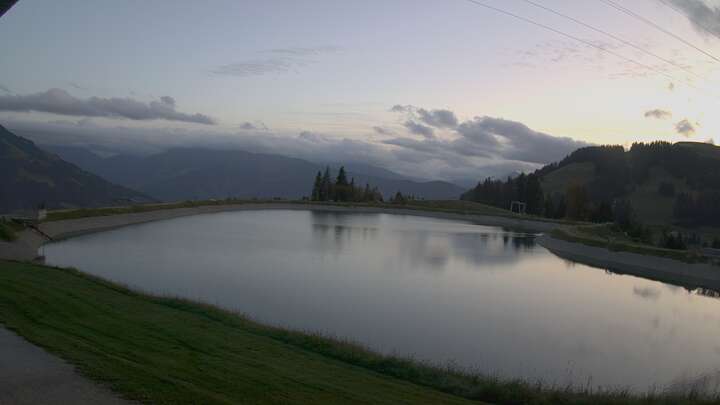 Brixen im Thale (SkiWelt) Brantlalmsee snow cam captured at 21 September 2026 at 7:20 pm GMT+2