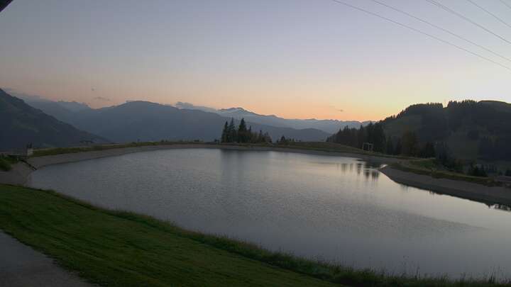 Brixen im Thale (SkiWelt) Brantlalmsee snow cam captured at 22 September 2026 at 7:24 pm GMT+2
