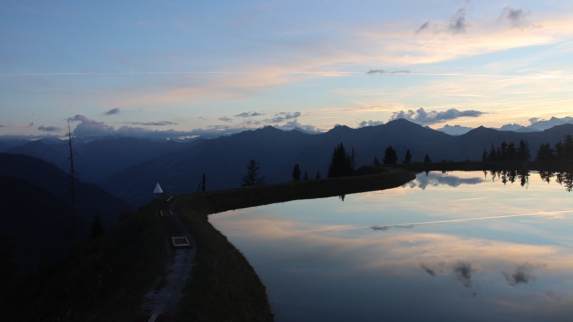 Dorfgastein (Gastein) Spiegelsee Fulseck snow cam captured at 4 October 2026 at 6:47 pm GMT+2