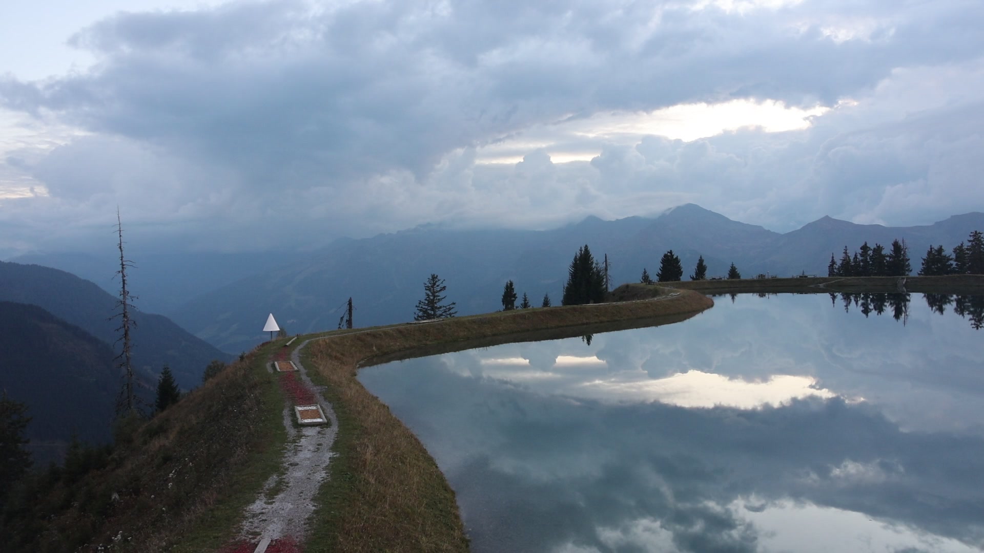 Dorfgastein (Gastein) Spiegelsee Fulseck snow cam captured at 5 October 2026 at 6:54 pm GMT+2