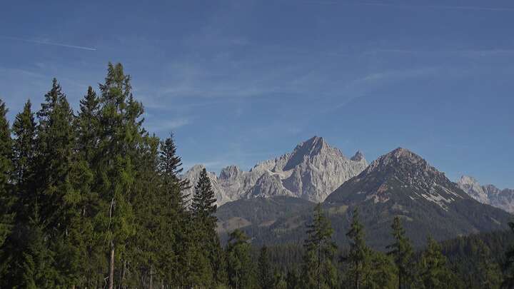 Filzmoos sixpack Mooslehen Berg snow cam captured at 29 September 2026 at 12:29 pm GMT+2