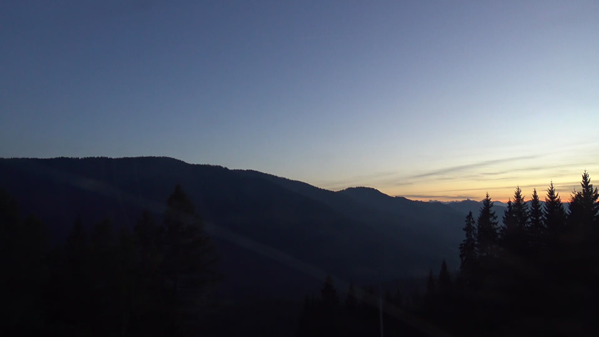 Filzmoos sixpack Mooslehen Berg snow cam captured at 3 October 2026 at 6:59 pm GMT+2