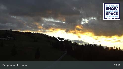 Flachau (Snow Space Salzburg) Upper Station Achterjet snow cam captured at 12 September 2026 at 7:35 pm GMT+2