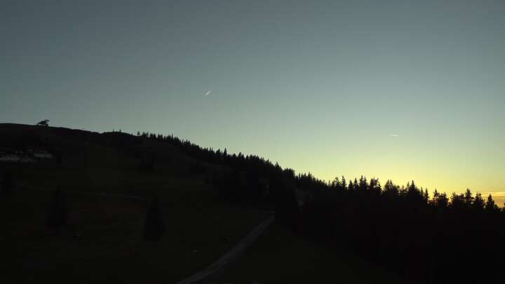 Flachau (Snow Space Salzburg) Upper Station Achterjet snow cam captured at 26 September 2026 at 7:01 pm GMT+2