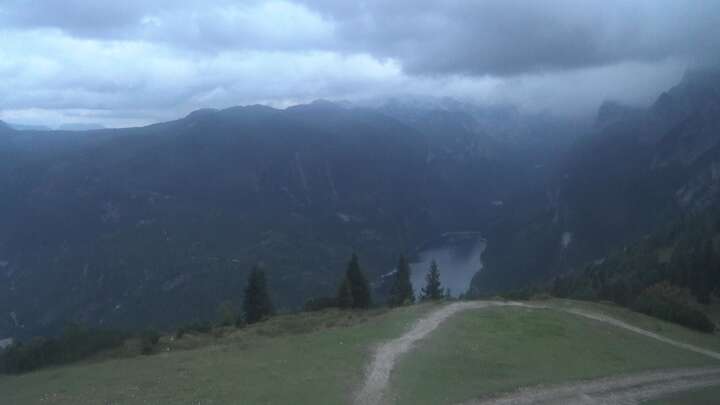 Gosau (Dachstein West) Dachstein West - Zwieselalm Upper Station snow cam captured at 22 September 2026 at 7:20 pm GMT+2