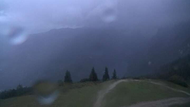 Gosau (Dachstein West) Dachstein West - Zwieselalm Upper Station snow cam captured at 24 September 2026 at 7:18 pm GMT+2